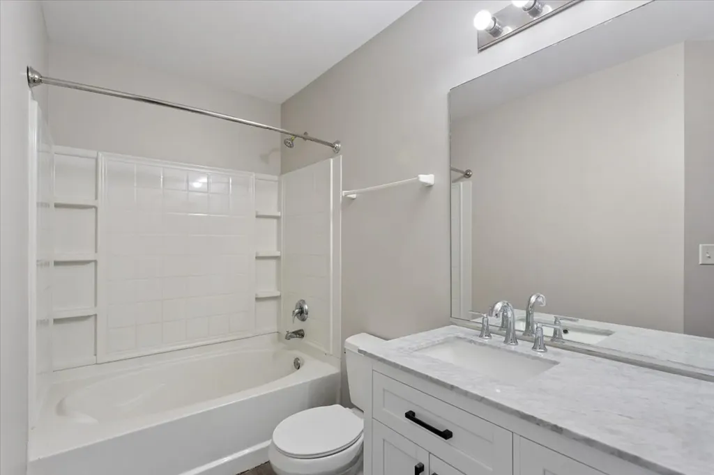 14516 Patriot Square Drive W Plainfield IL 60544