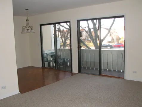 1166 Northbury Lane Wheeling IL 60090