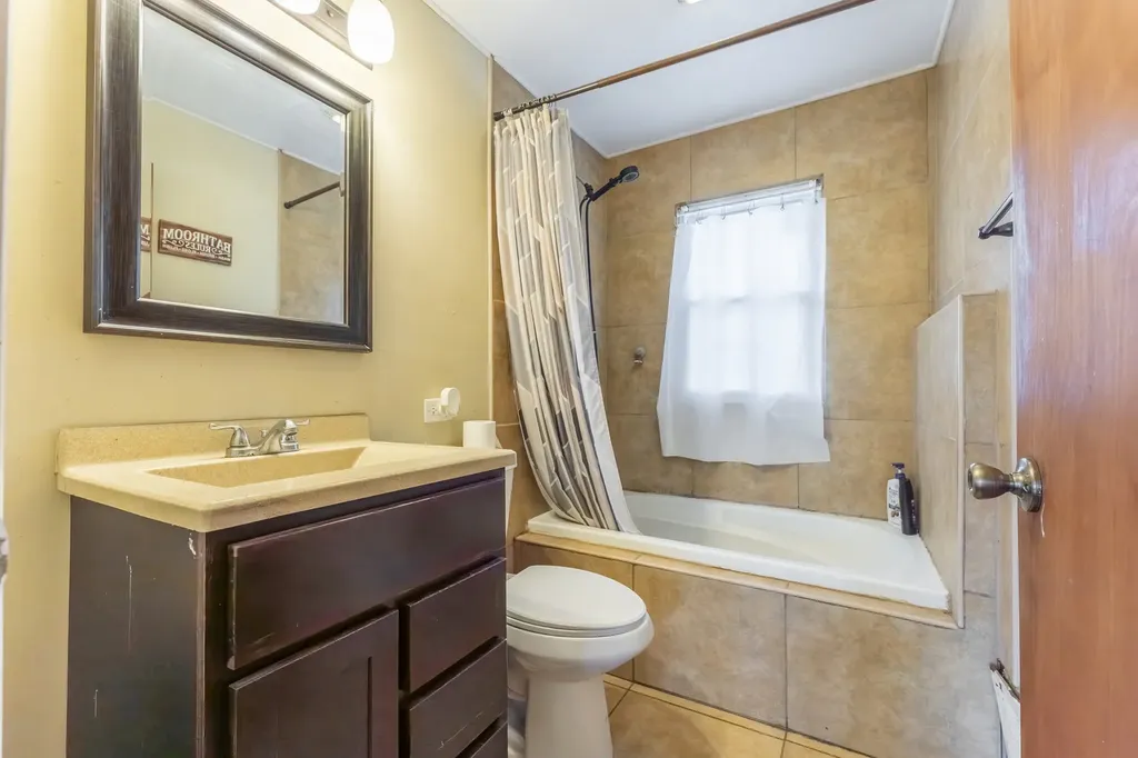 4720 Lincoln Avenue Lisle IL 60532