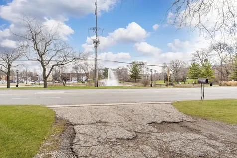 4720 Lincoln Avenue Lisle IL 60532