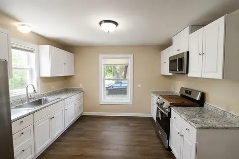 14632 Green Street Harvey IL 60426