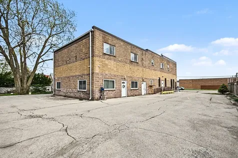 7228 39TH Street Lyons IL 60534
