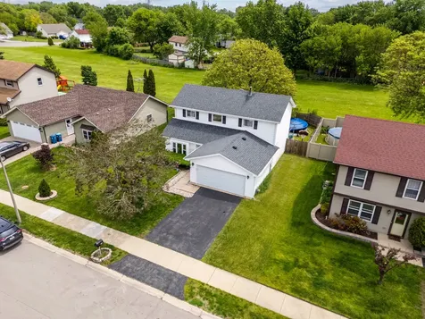 970 Camden Lane Aurora IL 60504
