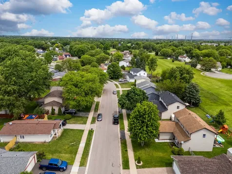 970 Camden Lane Aurora IL 60504