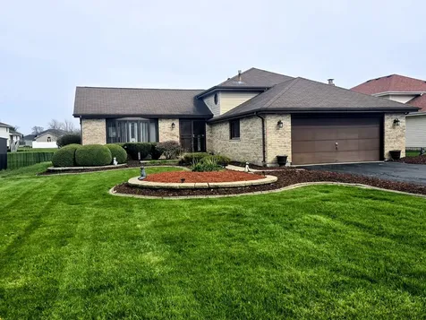 22709 Jamie Court Richton Park IL 60471