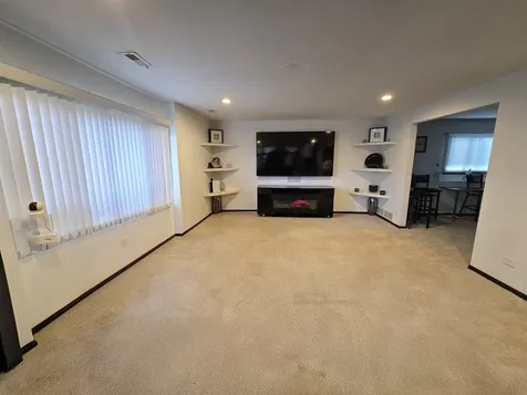 22709 Jamie Court Richton Park IL 60471