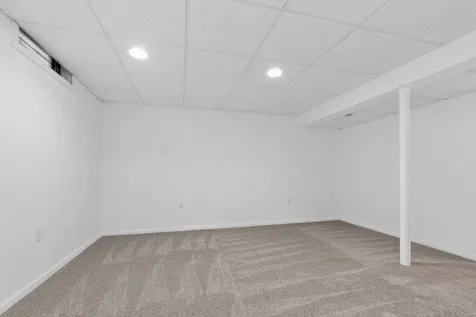 2033 Lioncrest Drive Richton Park IL 60471