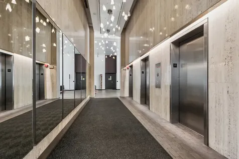 1560 North Sandburg Terrace Chicago IL 60610