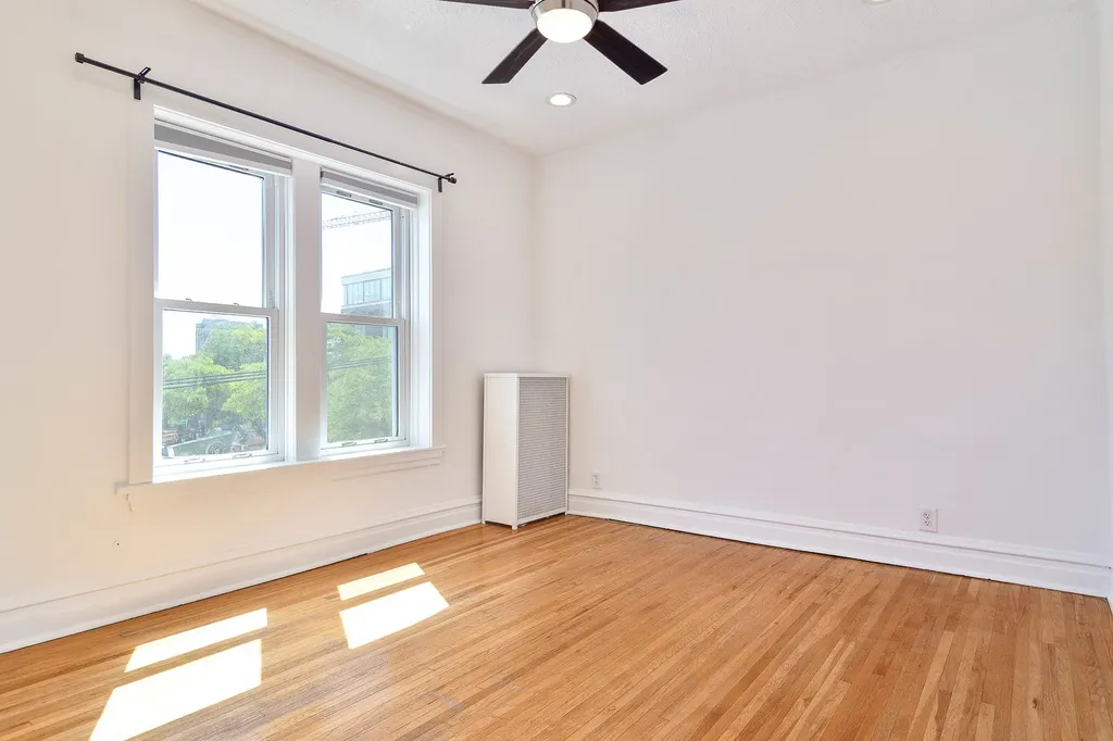1218 West Albion Avenue Chicago IL 60626