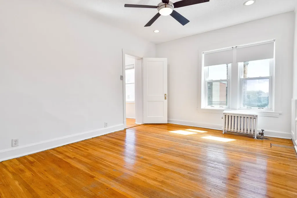 1218 West Albion Avenue Chicago IL 60626