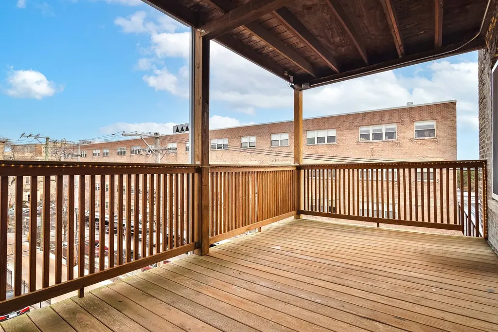1218 West Albion Avenue Chicago IL 60626