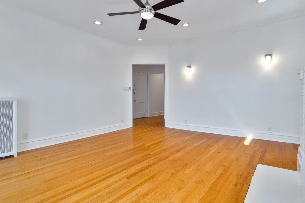 1218 West Albion Avenue Chicago IL 60626