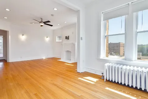 1218 West Albion Avenue Chicago IL 60626