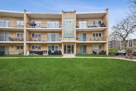 10344 South Pulaski Road Oak Lawn IL 60453