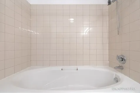 1620 South Michigan Avenue Chicago IL 60616