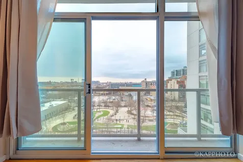 1620 South Michigan Avenue Chicago IL 60616