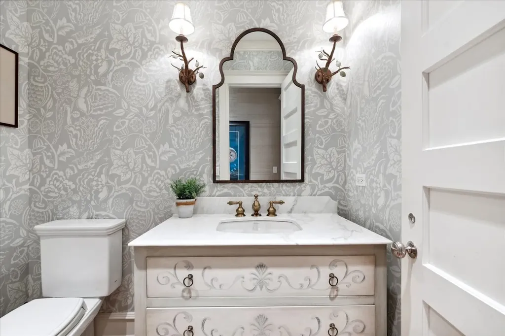 730 Lake Avenue Wilmette IL 60091