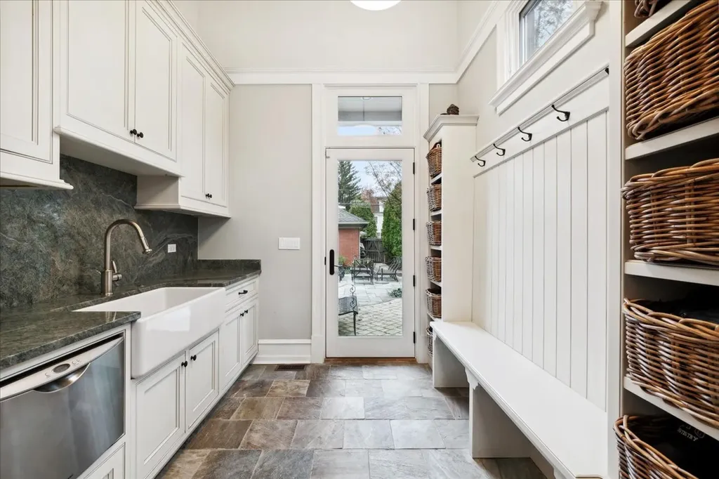 730 Lake Avenue Wilmette IL 60091