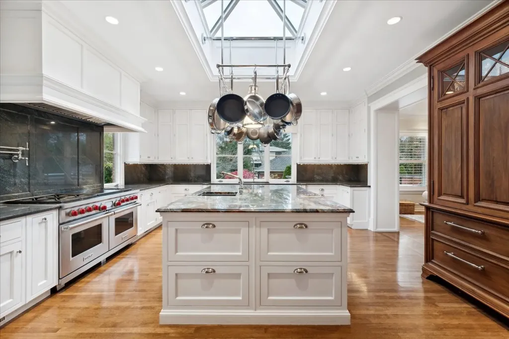 730 Lake Avenue Wilmette IL 60091