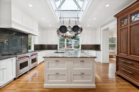 730 Lake Avenue Wilmette IL 60091