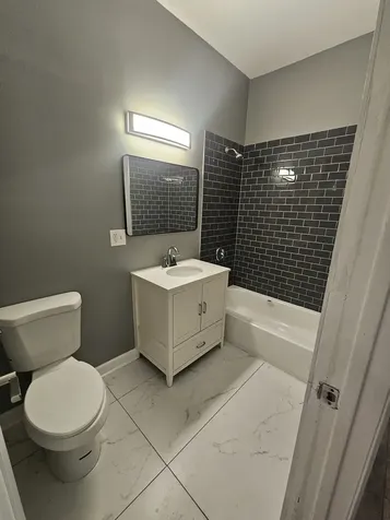 4749 South Prairie Avenue Chicago IL 60615