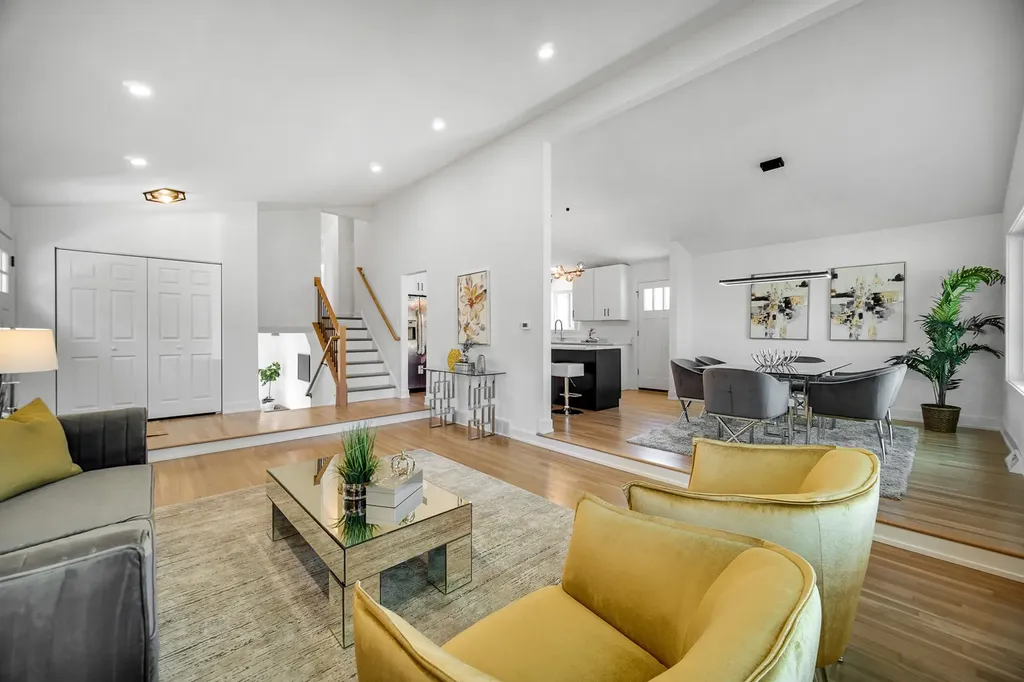 548 Leamington Avenue Wilmette IL 60091