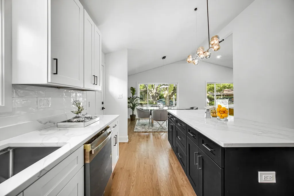 548 Leamington Avenue Wilmette IL 60091