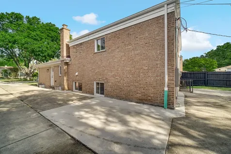 548 Leamington Avenue Wilmette IL 60091