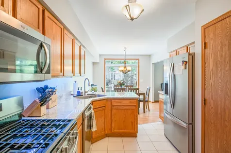 16017 West Iroquois Drive Lockport IL 60441