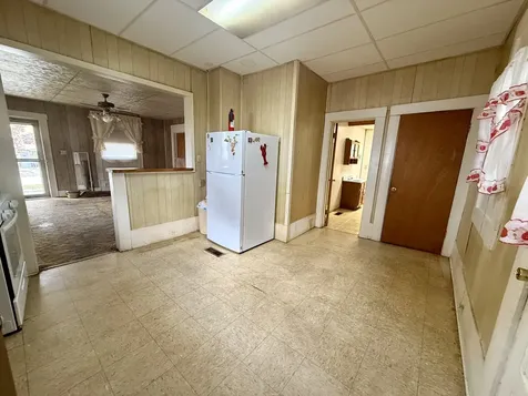 212 West Bodwell Avenue Rantoul IL 61866