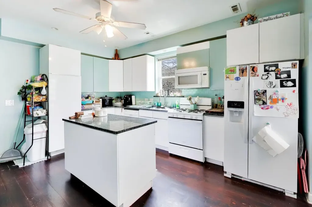 3324 North Kostner Avenue Chicago IL 60641
