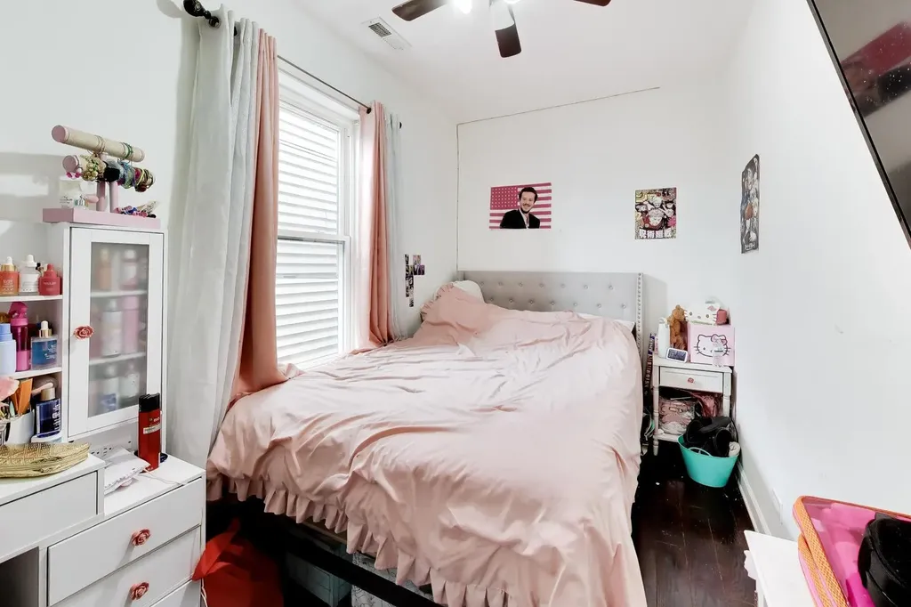 3324 North Kostner Avenue Chicago IL 60641