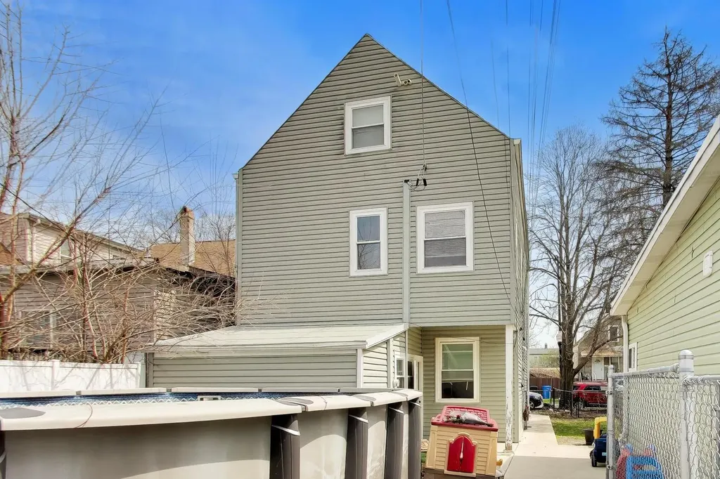 3324 North Kostner Avenue Chicago IL 60641