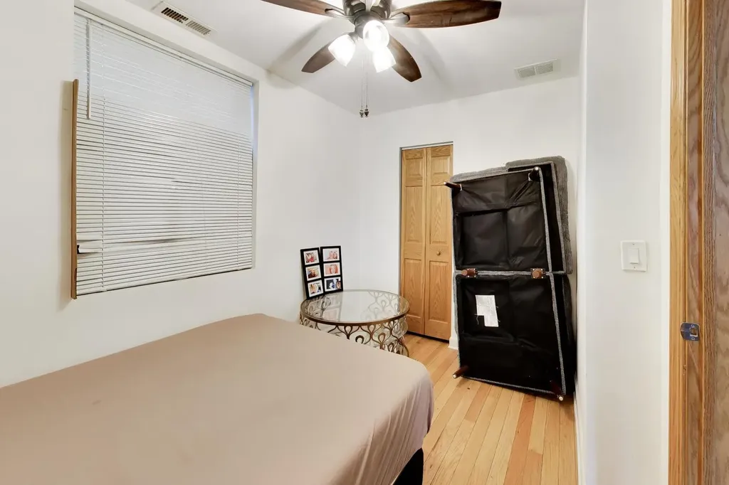 3324 North Kostner Avenue Chicago IL 60641