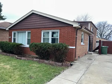 15210 Evers Street Dolton IL 60419