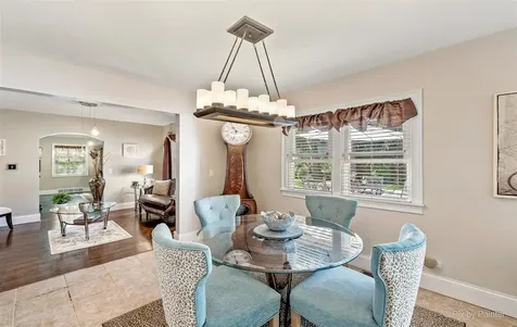 240 South Mchenry Avenue Crystal Lake IL 60014