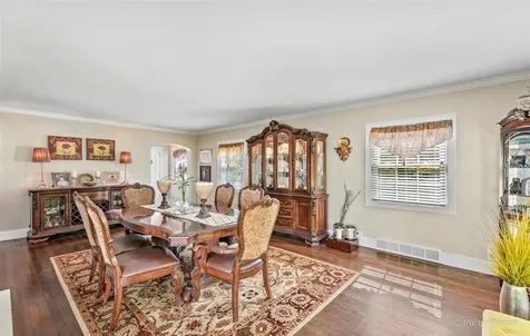 240 South Mchenry Avenue Crystal Lake IL 60014
