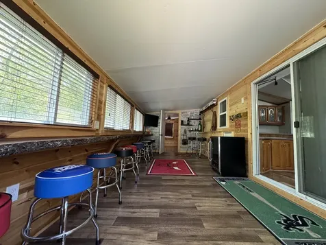 17-185 Woodhaven Lakes Sublette IL 61367