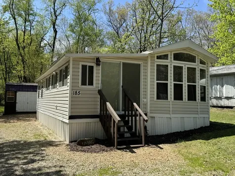 17-185 Woodhaven Lakes Sublette IL 61367