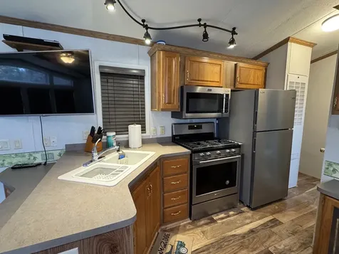 17-185 Woodhaven Lakes Sublette IL 61367