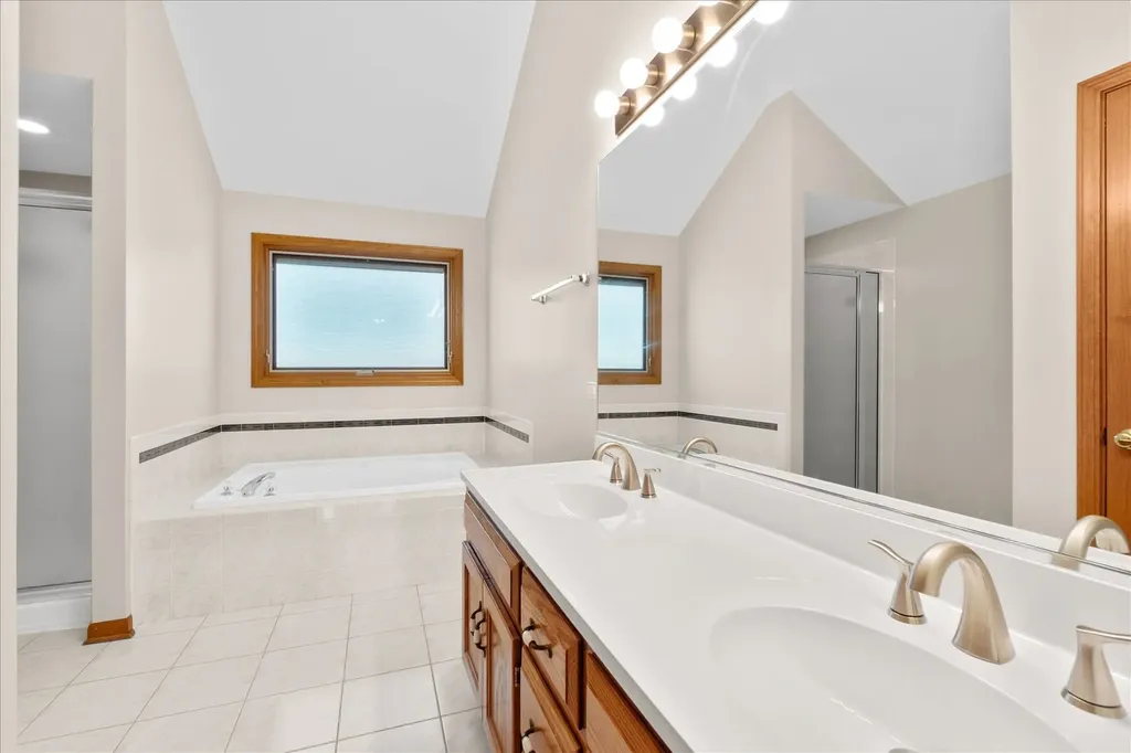 1516 Grommon Road Naperville IL 60564