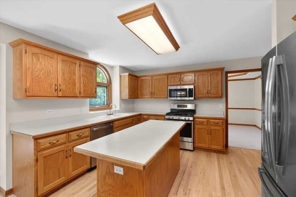 1516 Grommon Road Naperville IL 60564