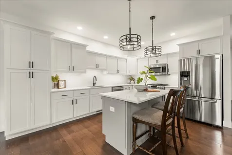 1616 Kassen Avenue Mahomet IL 61853