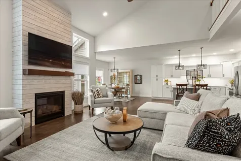1616 Kassen Avenue Mahomet IL 61853