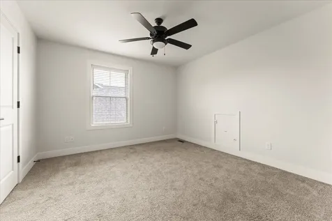 1616 Kassen Avenue Mahomet IL 61853