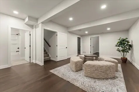 1616 Kassen Avenue Mahomet IL 61853