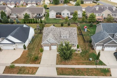 1616 Kassen Avenue Mahomet IL 61853
