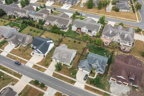 1616 Kassen Avenue Mahomet IL 61853