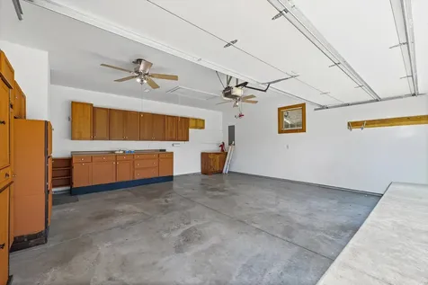 6 Hedgerow Court Monticello IL 61856