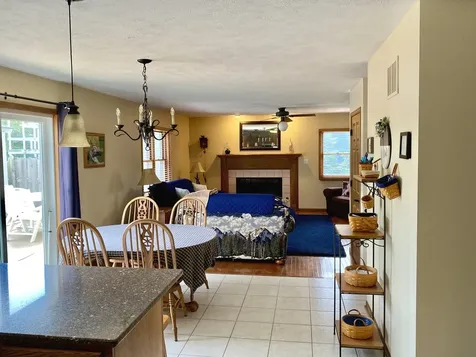 1221 South Fox Run Drive Seneca IL 61360